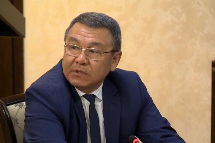 Владимир Карамашев напомнил, что в Хакасии действует особый противопожарный режим 